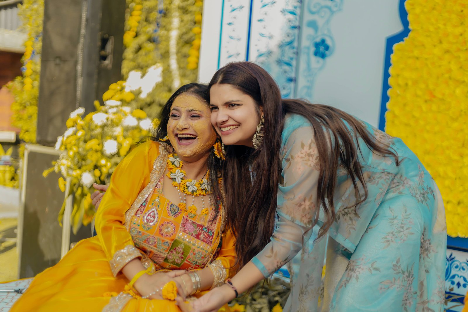 Haldi & Mehendi photo 10