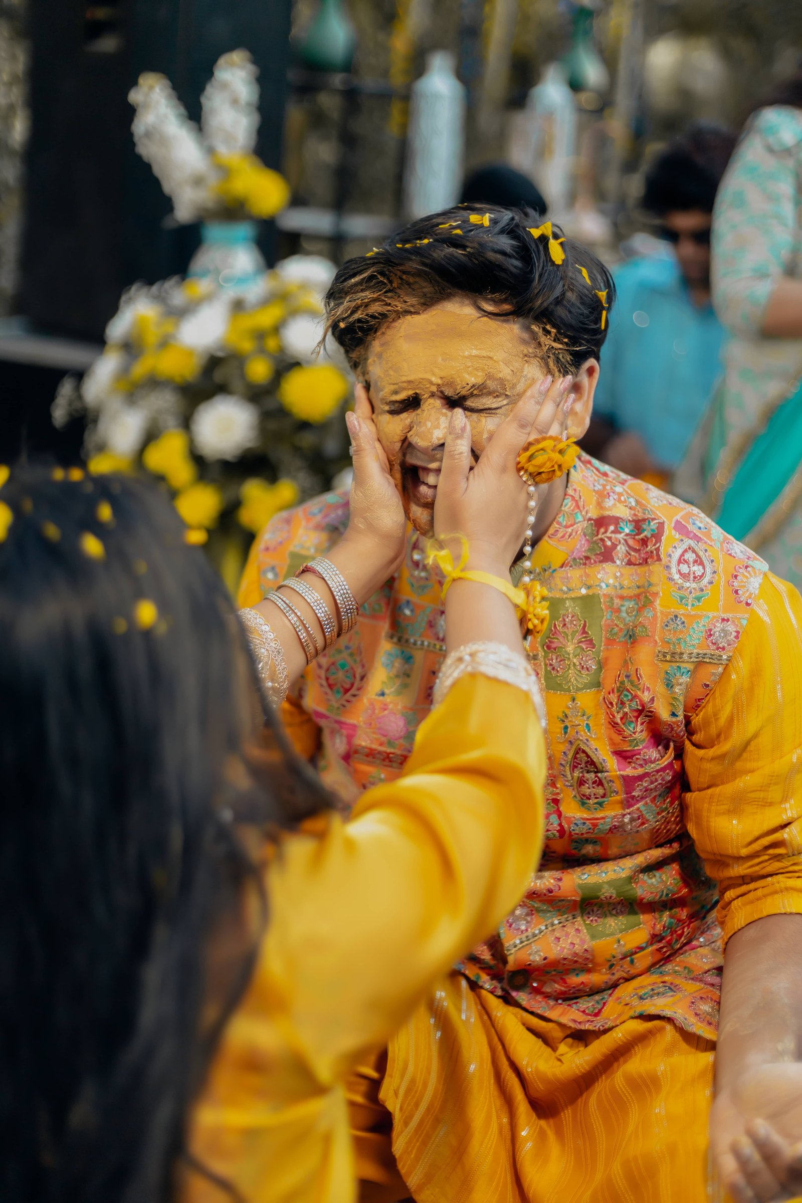 Haldi & Mehendi photo 13
